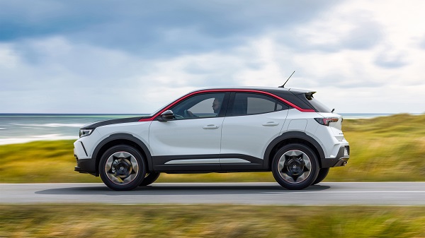 NUOVA OPEL MOKKA 2022